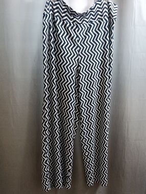 Woman's Navy and White Zigzag Print Pants